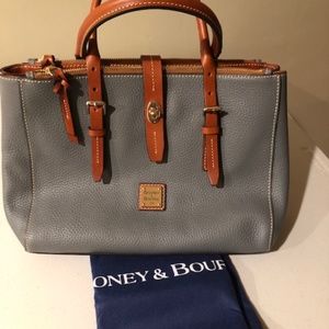Dooney & Bourke
